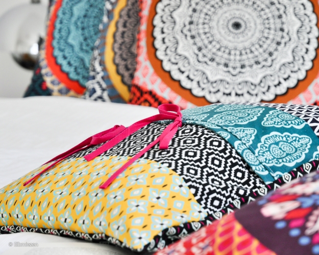 Canvas Swafing -  Pillow Party 2023 - Bunt/Schwarz - by Jolijou - Panel